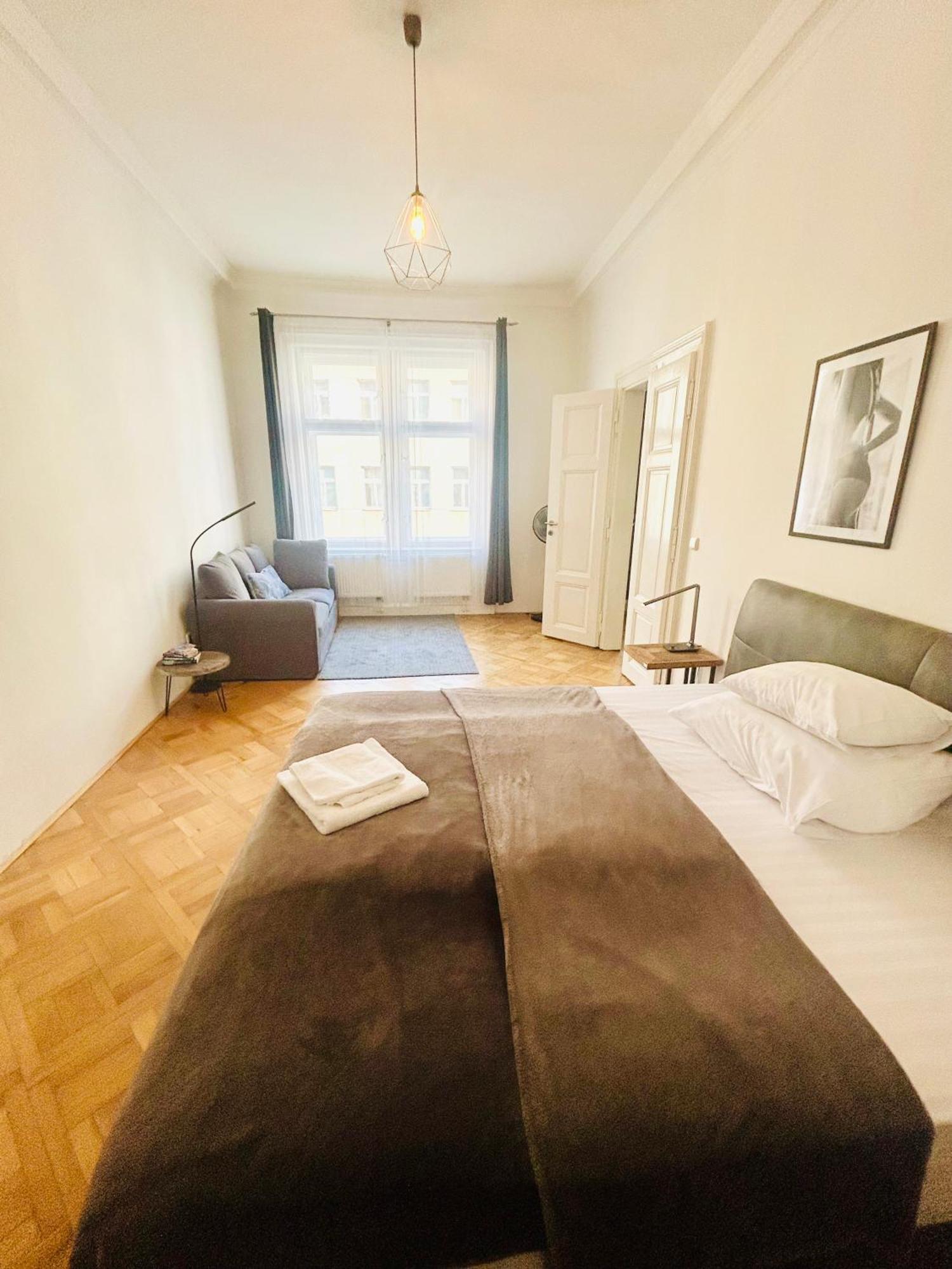 Lägenhet Luxury In Vaclavske Namesti Prag